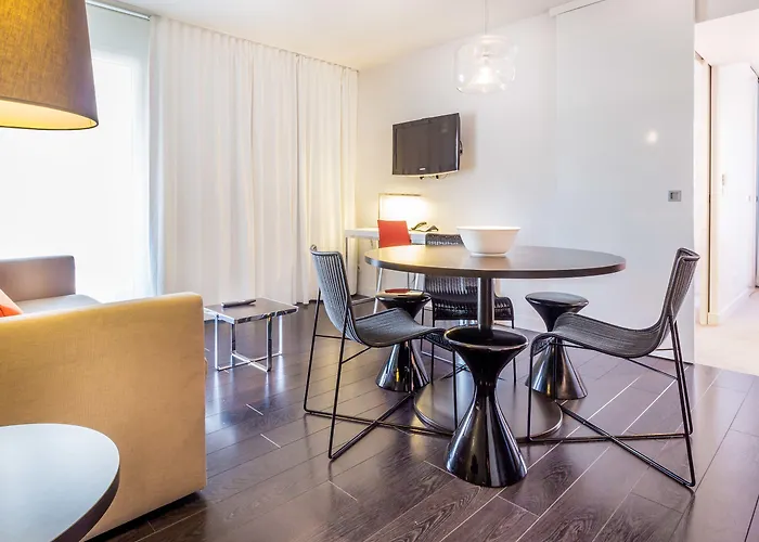 Hotel apartamentowy Adagio Centre Nicea
