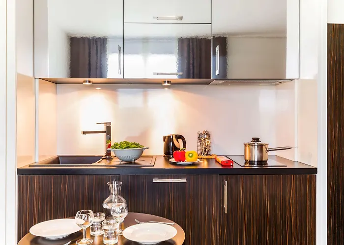 Adagio Centre Hotel apartamentowy 3*