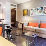 Adagio Centre 3*