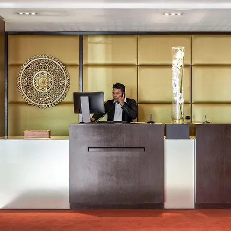 Adagio Centre 3* Nice