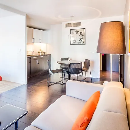 Adagio Centre מלון דירות
