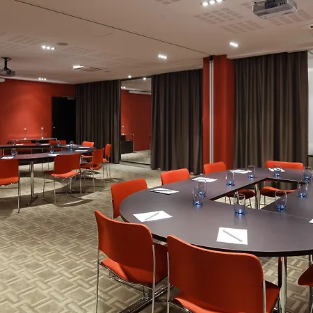 公寓式酒店 Adagio Centre 3*