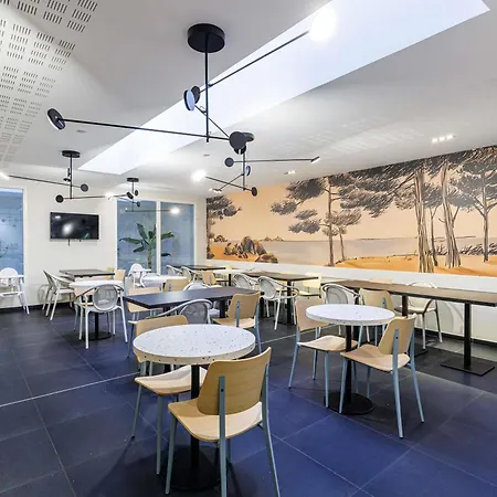 Adagio Centre 公寓式酒店 3*