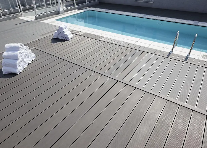 Adagio Centre Aparthotel Nizza