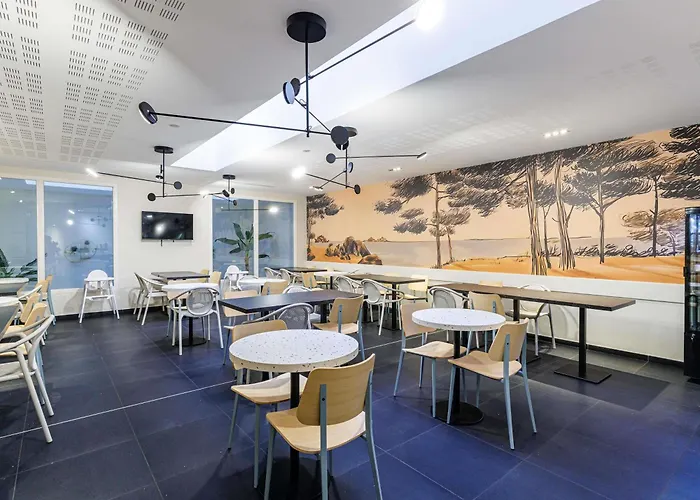 Adagio Centre Hotel apartamentowy 3*