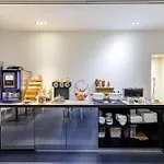 Adagio Centre 3*