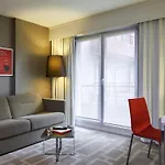 Adagio Centre 3*