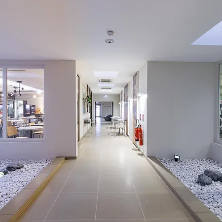 Adagio Centre 3* Nizza