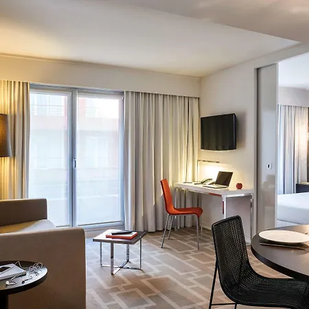 Adagio Centre