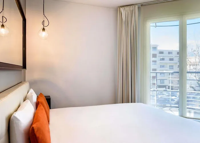 Adagio Centre Lägenhetshotell 3*