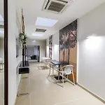 Adagio Centre 3*