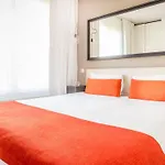 Adagio Centre